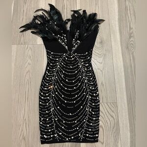 Queen Mania Sheer Cocktail Feather Dress Size Small
